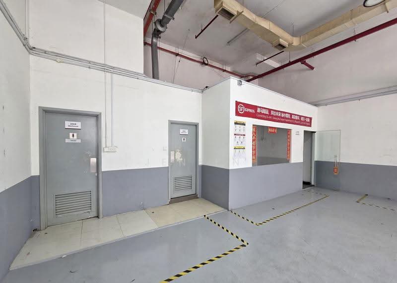 TCH Techcentre, 71 Toh Guan Road East, Boon Lay / Jurong / Tuas, 1,636 sqft, Factory / Workshop (B2) For Rent, by Jensen Lee, 500257544 - Interior - CommercialGuru.com.sg