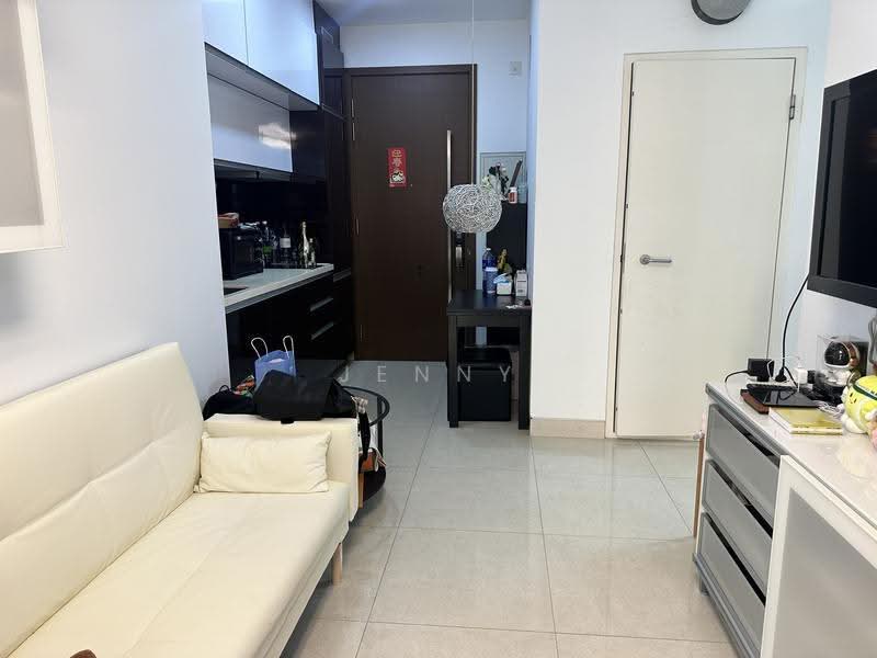 Centra Residence, 8 Lorong 7 Geylang, Eunos / Geylang / Paya Lebar, 1 Bedroom, 452 sqft, Condominium For Sale, by Jenny Ong, 500257559 - Living Room - PropertyGuru.com.sg