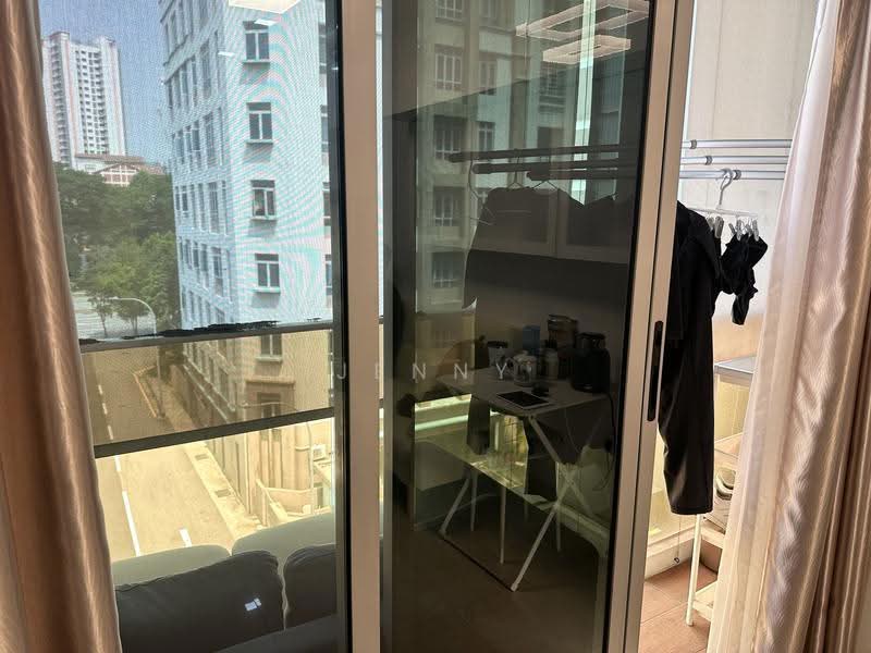 Centra Residence, 8 Lorong 7 Geylang, Eunos / Geylang / Paya Lebar, 1 Bedroom, 452 sqft, Condominium For Sale, by Jenny Ong, 500257559 - Balcony - PropertyGuru.com.sg