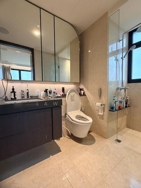 Avenue South Residence, 11 Silat Avenue, Alexandra / Commonwealth, 2 Bedrooms, 732 sqft, Condominium For Sale, by Lawrence Lim, 500257576 - Bathroom - PropertyGuru.com.sg