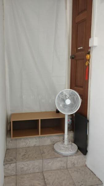 Elizabeth Tower, 12 Mount Elizabeth, Orchard / River Valley, Room Rental, 100 sqft, Condominium For Rent, by Christopher Yeo, 500257582 - Entrance - PropertyGuru.com.sg