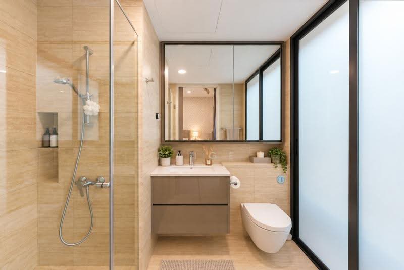 Nim Collection, Nim Terrace, Seletar / Yio Chu Kang, 5 Bedrooms, 4,300 sqft, Terraced House For Sale, by Paige Liang, 500257597 - Bathroom - PropertyGuru.com.sg