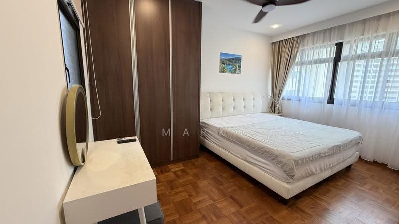 70 Redhill Close, 70 Redhill Close, Alexandra / Commonwealth, 3 Bedrooms, 1,076 sqft, HDB Flat For Sale, by Mark Lim Chee Tong, 500257600 - Bedroom - PropertyGuru.com.sg