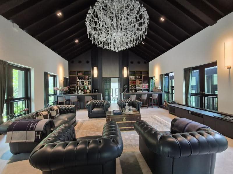 Binjai Yarwood, Clementi Park / Upper Bukit Timah, 6 Bedrooms, 10,430 sqft, Good Class Bungalow For Sale, by Steve Teo, 500257608 - Living Room - PropertyGuru.com.sg