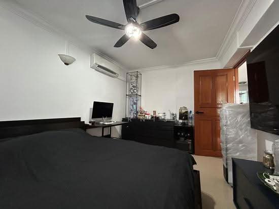 For Rent - 34 Whampoa West