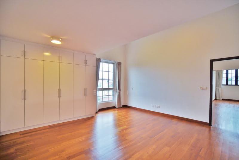 Immediate Move-In! Contemporary Tudor-Charm Home. 6 Huge Rooms!, Jalan Jelita, Tanglin / Holland / Bukit Timah, 6 Bedrooms, 5,500 sqft, Semi-Detached House For Rent, by Eddie Koh, 500257615 - Interior - PropertyGuru.com.sg