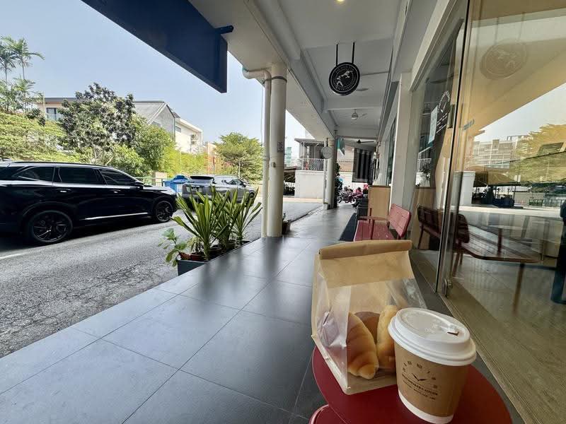 11 binjai park, Binjai Park, Dairy Farm / Bukit Panjang / Choa Chu Kang, 3 Bedrooms, 1,033 sqft, Walk-up Apartment For Sale, by Ella Chang 张慧媄, 500257617 - Exterior - PropertyGuru.com.sg