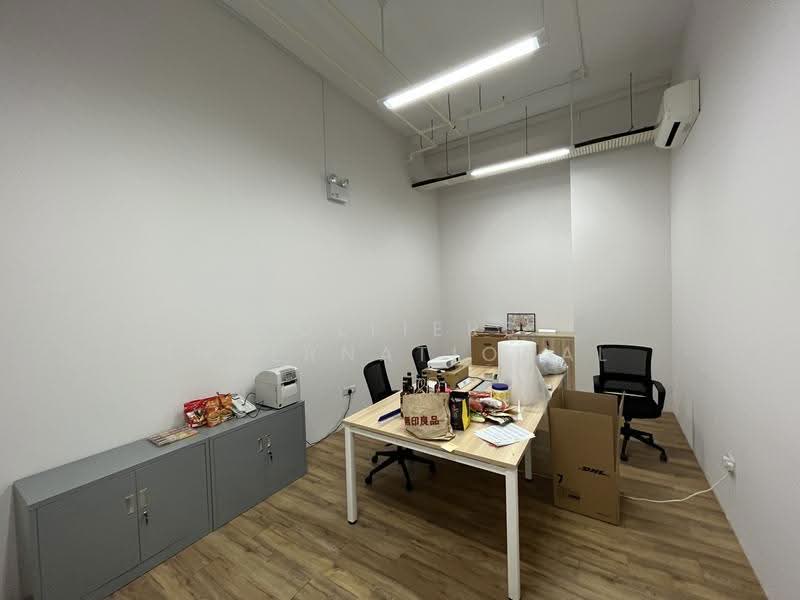 Harper Point, 25 Harper Road, Macpherson / Potong Pasir, 2,000 sqft, Light Industrial (B1) For Sale, by CHUA CHENG XUAN, 500257621 - Interior - CommercialGuru.com.sg