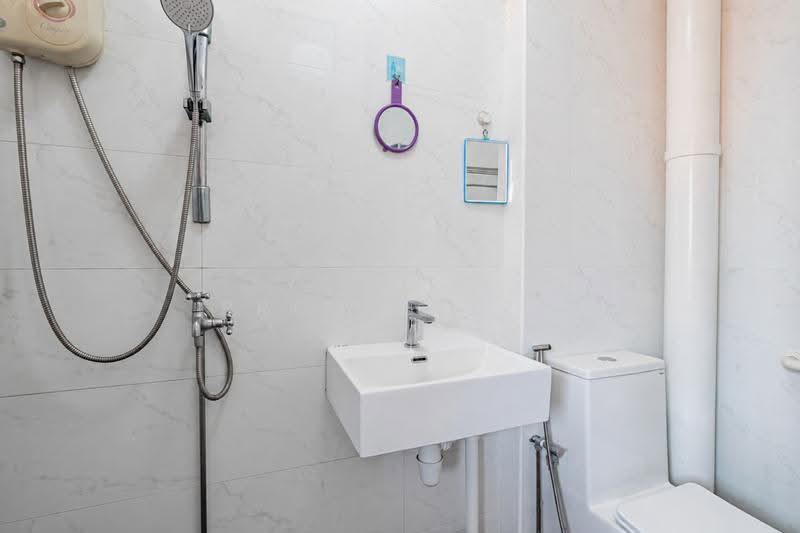 287 Bishan Street 24, 287 Bishan Street 24, Ang Mo Kio / Bishan / Thomson, 3 Bedrooms, 1,109 sqft, HDB Flat For Sale, by Elaine Wong, 500257623 - Bathroom - PropertyGuru.com.sg