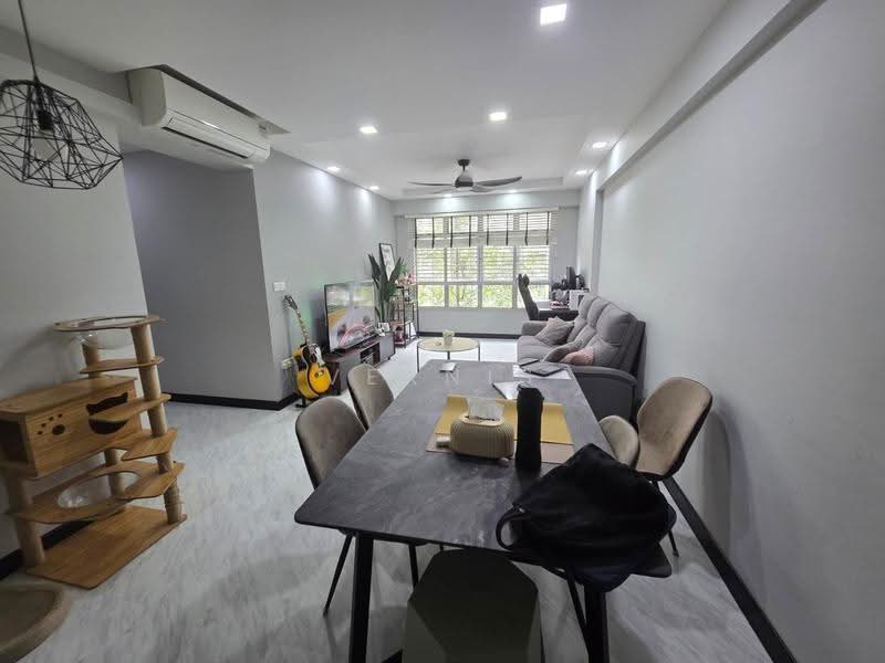 524A Tampines Central 7, 524A Tampines Central 7, Pasir Ris / Tampines, Room Rental, 200 sqft, HDB Flat For Rent, by Vernis Goh, 500257639 - Living Room - PropertyGuru.com.sg
