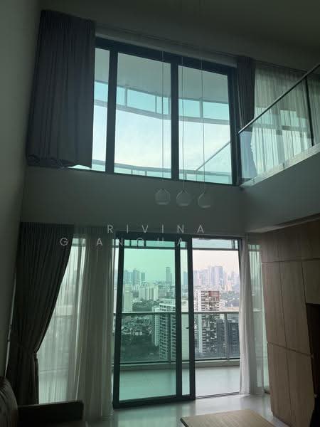 Soleil @ Sinaran, 2 Sinaran Drive, Newton / Novena, 2 Bedrooms, 1,453 sqft, Condominium For Rent, by Rivina Gianchand Dadlani, 500257656 - View - PropertyGuru.com.sg