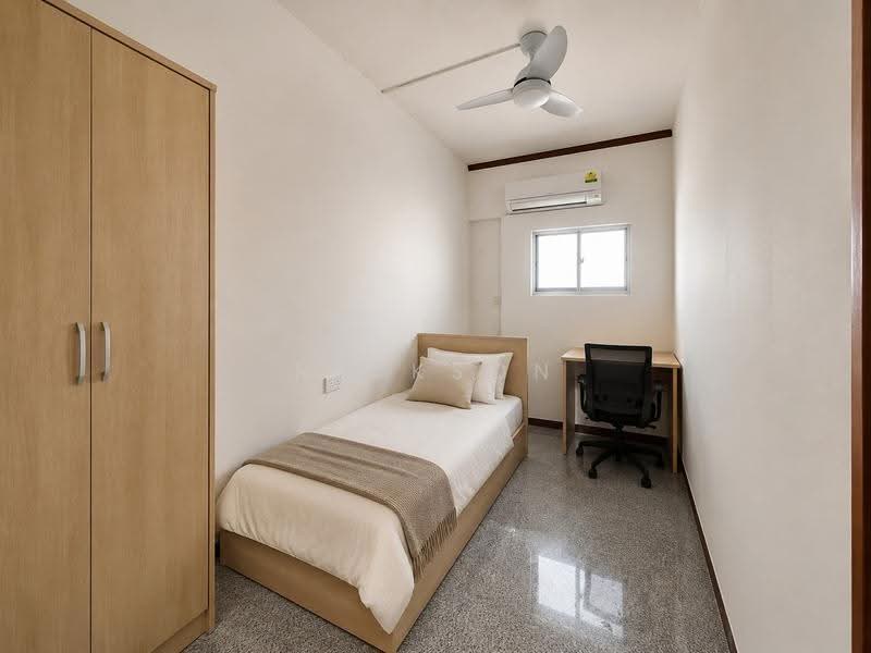 The Warren Condo, Dairy Farm / Bukit Panjang / Choa Chu Kang, Room Rental, 140 sqft, Condominium For Rent, by Nickson Guay, 500257669 - Bedroom - PropertyGuru.com.sg