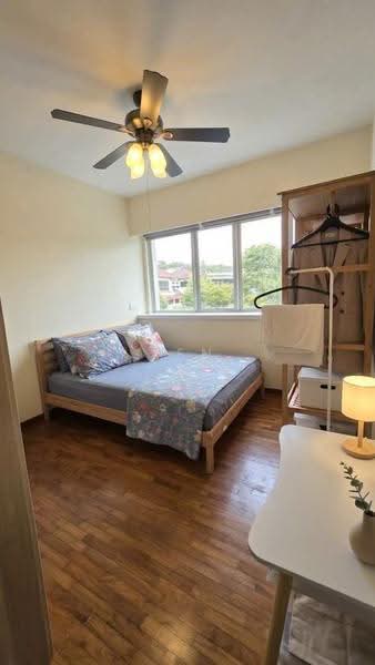 Sunglade, 1 Serangoon Avenue 2, Hougang / Punggol / Sengkang, 2 Bedrooms, 1,044 sqft, Condominium For Rent, by Zen Teo, 500257681 - Bedroom - PropertyGuru.com.sg