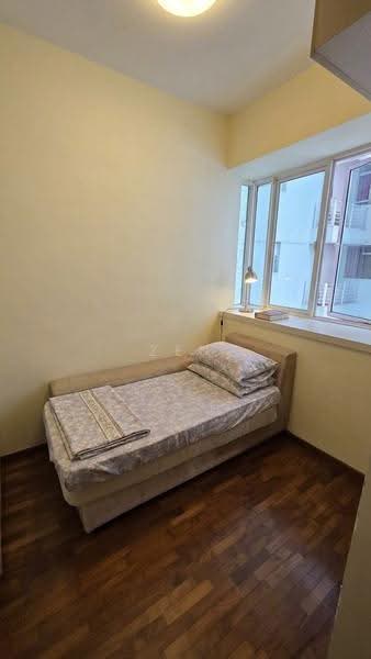 Sunglade, 1 Serangoon Avenue 2, Hougang / Punggol / Sengkang, 2 Bedrooms, 1,044 sqft, Condominium For Rent, by Zen Teo, 500257681 - Bedroom - PropertyGuru.com.sg