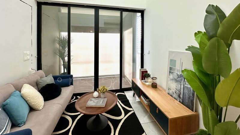 The Verandah Residences, 227 Pasir Panjang Road, Buona Vista / West Coast / Clementi New Town, 2 Bedrooms, 753 sqft, Condominium For Sale, by Joycelyn Wong 黄琪棋, 500257695 - PropertyGuru.com.sg