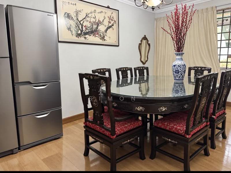 Duke's Gardens, Princess of Wales Road, Tanglin / Holland / Bukit Timah, 5 Bedrooms, 3,000 sqft, Semi-Detached House For Sale, by Simon Neo, 500257697 - Dining Room - PropertyGuru.com.sg