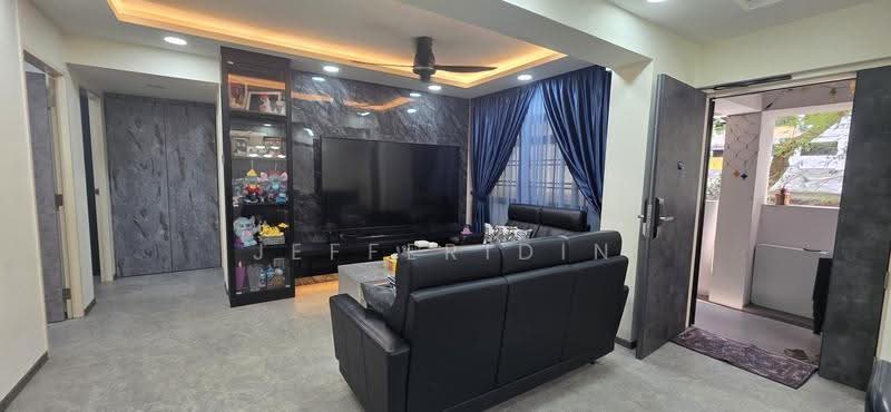 892A Woodlands Drive 50, 892A Woodlands Drive 50, Admiralty / Woodlands, 3 Bedrooms, 1,076 sqft, HDB Flat For Sale, by Jefferidin Singaram, 500257721 - Living Room - PropertyGuru.com.sg