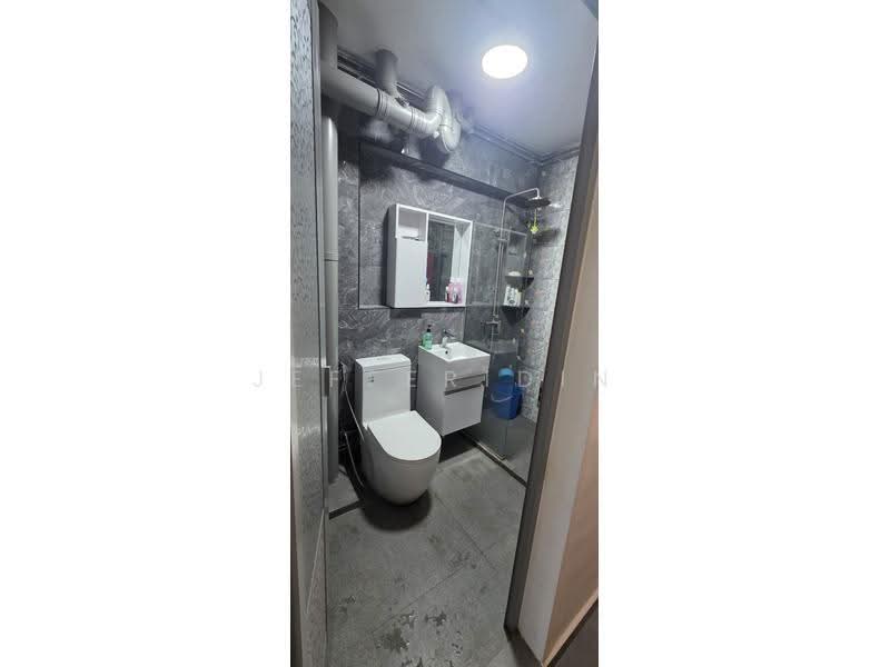 892A Woodlands Drive 50, 892A Woodlands Drive 50, Admiralty / Woodlands, 3 Bedrooms, 1,076 sqft, HDB Flat For Sale, by Jefferidin Singaram, 500257721 - Bathroom - PropertyGuru.com.sg