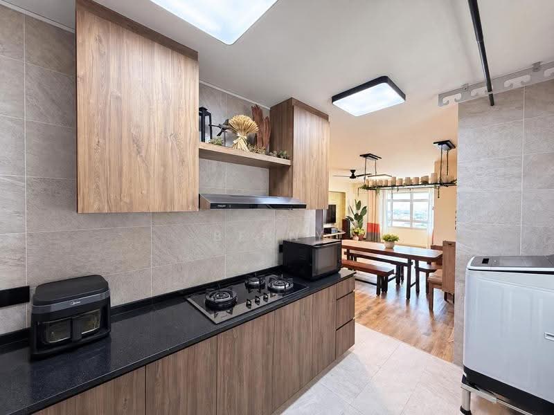 407A Fernvale Road, 407A Fernvale Road, Seletar / Yio Chu Kang, 3 Bedrooms, 1,184 sqft, HDB Flat For Sale, by Benny Tan, 500257724 - Kitchen - PropertyGuru.com.sg
