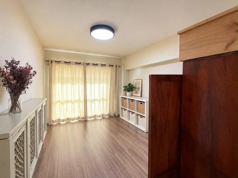 407A Fernvale Road, 407A Fernvale Road, Seletar / Yio Chu Kang, 3 Bedrooms, 1,184 sqft, HDB Flat For Sale, by Benny Tan, 500257724 - Living Room - PropertyGuru.com.sg