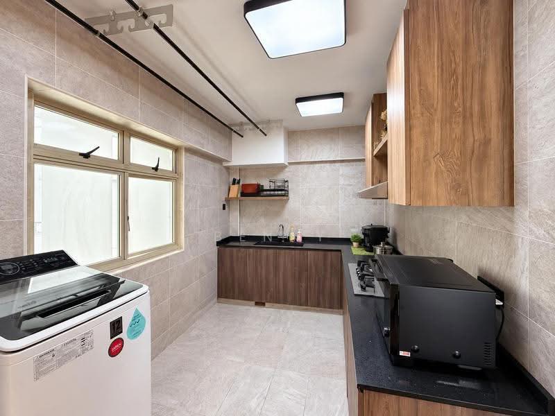 407A Fernvale Road, 407A Fernvale Road, Seletar / Yio Chu Kang, 3 Bedrooms, 1,184 sqft, HDB Flat For Sale, by Benny Tan, 500257724 - Kitchen - PropertyGuru.com.sg