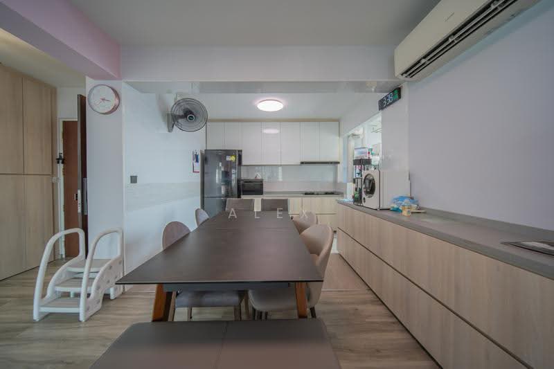 430A Bedok North Road, 430A Bedok North Road, Bedok / Upper East Coast, 3 Bedrooms, 1,011 sqft, HDB Flat For Rent, by Alex Chong, 500257729 - Kitchen - PropertyGuru.com.sg