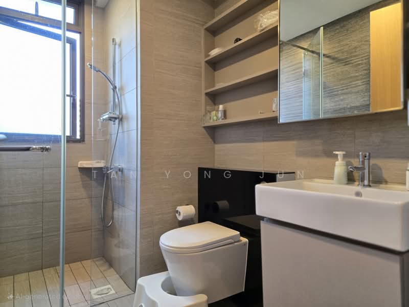 Parc Life, 35 Sembawang Crescent, Sembawang / Yishun, 3 Bedrooms, 1,109 sqft, Condominium For Sale, by Tan Yong Jun Jason, 500257739 - Bathroom - PropertyGuru.com.sg