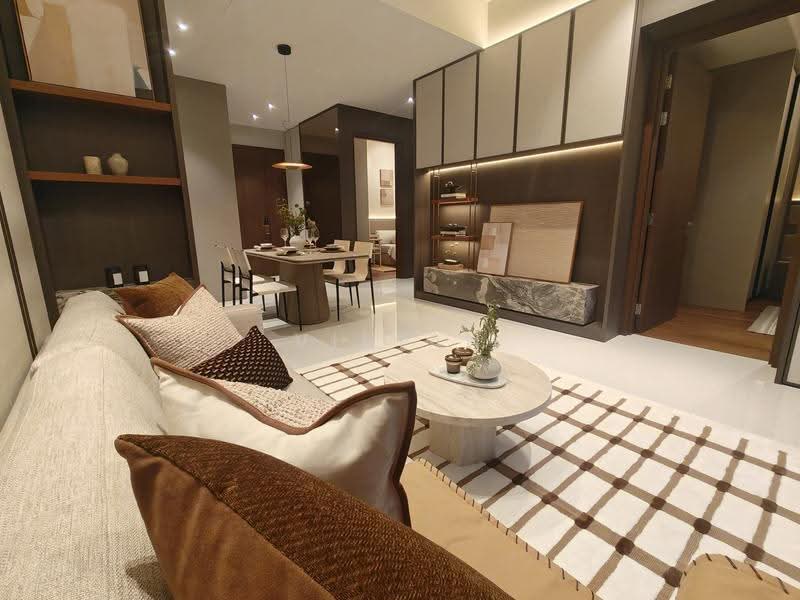 Parksuites, 18 Holland Grove Road, Tanglin / Holland / Bukit Timah, 2 Bedrooms, 786 sqft, Condominium For Sale, by Vivian Yang, 500257754 - PropertyGuru.com.sg
