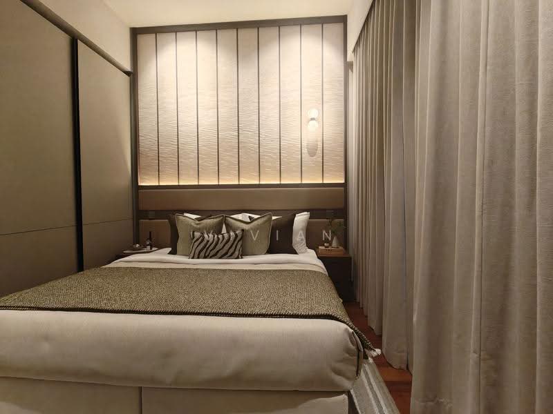 Parksuites, 18 Holland Grove Road, Tanglin / Holland / Bukit Timah, 2 Bedrooms, 786 sqft, Condominium For Sale, by Vivian Yang, 500257754 - PropertyGuru.com.sg