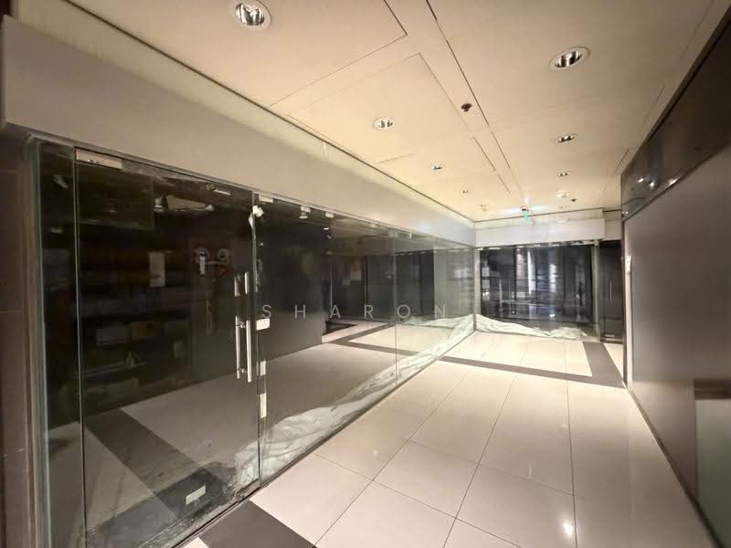 Peninsula Plaza, 111 North Bridge Road, City Hall / Clarke Quay, 2,454 sqft, Other Retail For Sale, by Sharon Nio, 500257756 - CommercialGuru.com.sg