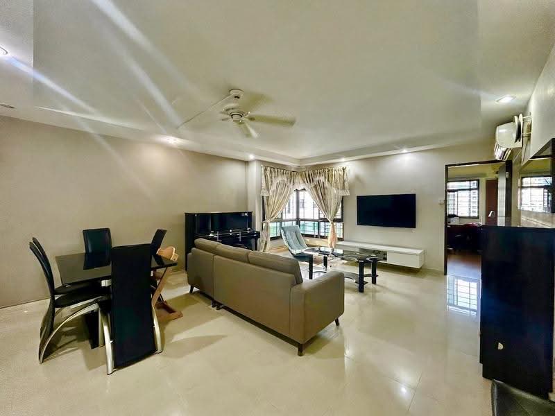 131B Kim Tian Road, 131B Kim Tian Road, Alexandra / Commonwealth, 3 Bedrooms, 1,184 sqft, HDB Flat For Sale, by Linda Chew, 500257760 - Dining Room - PropertyGuru.com.sg