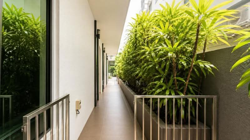 LANDED7772@ 3 Storey Detached, Renovated, 1km Tao Nan 6 Car park. 86.87.77.72, Telok kurau, Lor M , N , L, East Coast / Marine Parade, 6 Bedrooms, 6,200 sqft, Detached House For Sale, by Dean Lim, 500257783 - PropertyGuru.com.sg