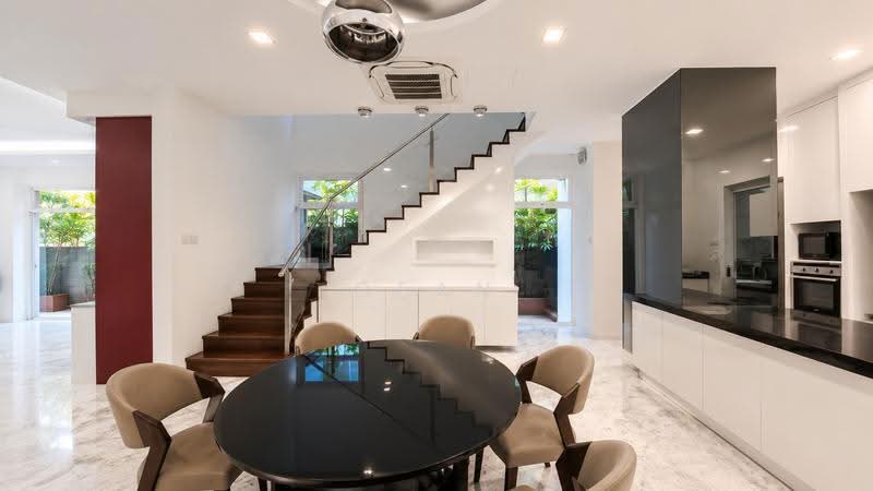 LANDED7772@ 3 Storey Detached, Renovated, 1km Tao Nan 6 Car park. 86.87.77.72, Telok kurau, Lor M , N , L, East Coast / Marine Parade, 6 Bedrooms, 6,200 sqft, Detached House For Sale, by Dean Lim, 500257783 - PropertyGuru.com.sg