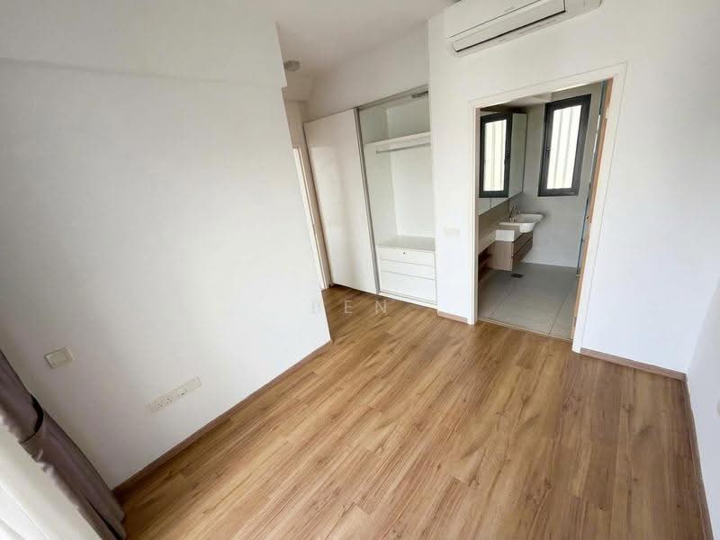 The Lakefront Residences, 42 Lakeside Drive, Boon Lay / Jurong / Tuas, 4 Bedrooms, 2,422 sqft, Condominium For Sale, by Ben Lim, 500257786 - Bedroom - PropertyGuru.com.sg