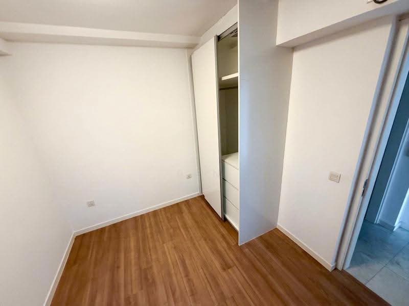 The Lakefront Residences, 42 Lakeside Drive, Boon Lay / Jurong / Tuas, 4 Bedrooms, 2,422 sqft, Condominium For Sale, by Ben Lim, 500257786 - Interior - PropertyGuru.com.sg