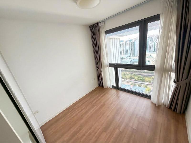 The Lakefront Residences, 42 Lakeside Drive, Boon Lay / Jurong / Tuas, 4 Bedrooms, 2,422 sqft, Condominium For Sale, by Ben Lim, 500257786 - Interior - PropertyGuru.com.sg