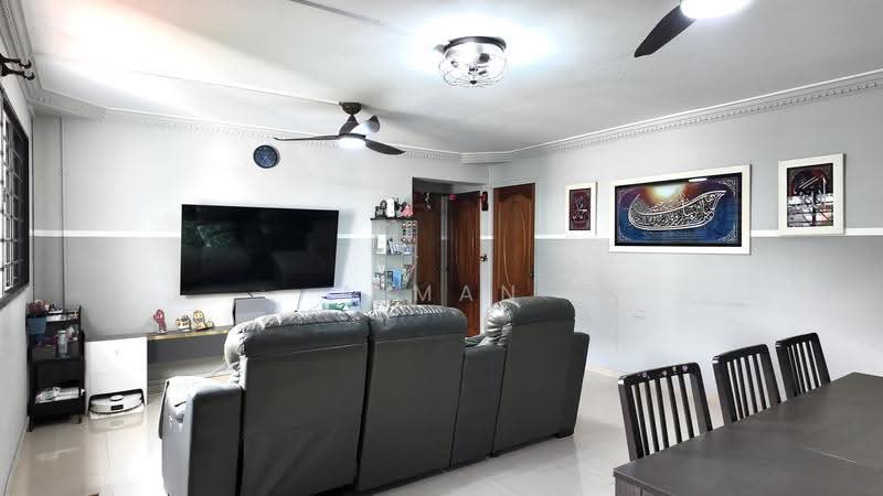 410 Bukit Batok West Avenue 4, 410 Bukit Batok West Avenue 4, Dairy Farm / Bukit Panjang / Choa Chu Kang, 3 Bedrooms, 1,012 sqft, HDB Flat For Sale, by Aiman Roza, 500257788 - PropertyGuru.com.sg