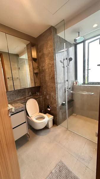 Stirling Residences, 23 Stirling Road, Alexandra / Commonwealth, 3 Bedrooms, 764 sqft, Condominium For Sale, by Anthea Yeo 杨丽娇, 500257805 - Master Bathroom - PropertyGuru.com.sg