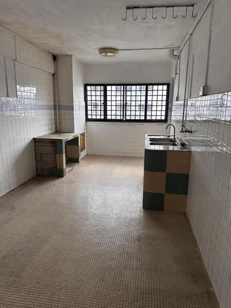 214 Ang Mo Kio Avenue 3, 214 Ang Mo Kio Avenue 3, Ang Mo Kio / Bishan / Thomson, 3 Bedrooms, 882 sqft, HDB Flat For Sale, by Royce Woo, 500257813 - Kitchen - PropertyGuru.com.sg