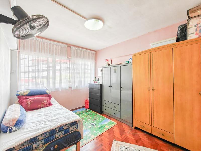 203 Tampines Street 21, 203 Tampines Street 21, Pasir Ris / Tampines, 3 Bedrooms, 1,432 sqft, HDB Flat For Sale, by Aiman Roza, 500257814 - Bedroom - PropertyGuru.com.sg