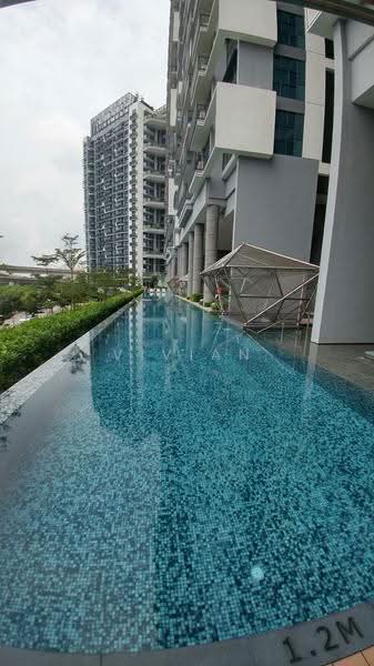 J Gateway, 6 Gateway Drive, Boon Lay / Jurong / Tuas, 1 Bedroom, 527 sqft, Condominium For Rent, by Vivian Yang, 500257818 - Exterior - PropertyGuru.com.sg