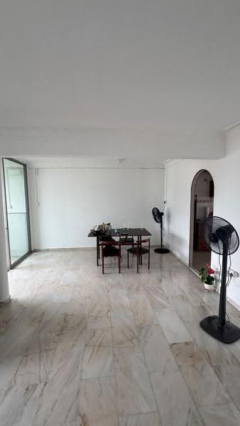 120 Pending Road, 120 Pending Road, Dairy Farm / Bukit Panjang / Choa Chu Kang, Room Rental, 100 sqft, HDB Flat For Rent, by Dennis Chua, 500257826 - Living Room - PropertyGuru.com.sg