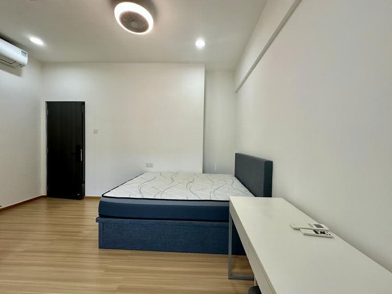 48A Jalan Eunos, Jalan Eunos, Eunos / Geylang / Paya Lebar, Room Rental, 189 sqft, Shophouse For Rent, by Viki Hue, 500257830 - Bedroom - PropertyGuru.com.sg