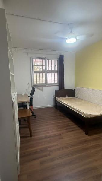 363 Bukit Batok Street 31, 363 Bukit Batok Street 31, Dairy Farm / Bukit Panjang / Choa Chu Kang, Room Rental, 100 sqft, HDB Flat For Rent, by Nicole Chai, 500257834 - Bedroom - PropertyGuru.com.sg