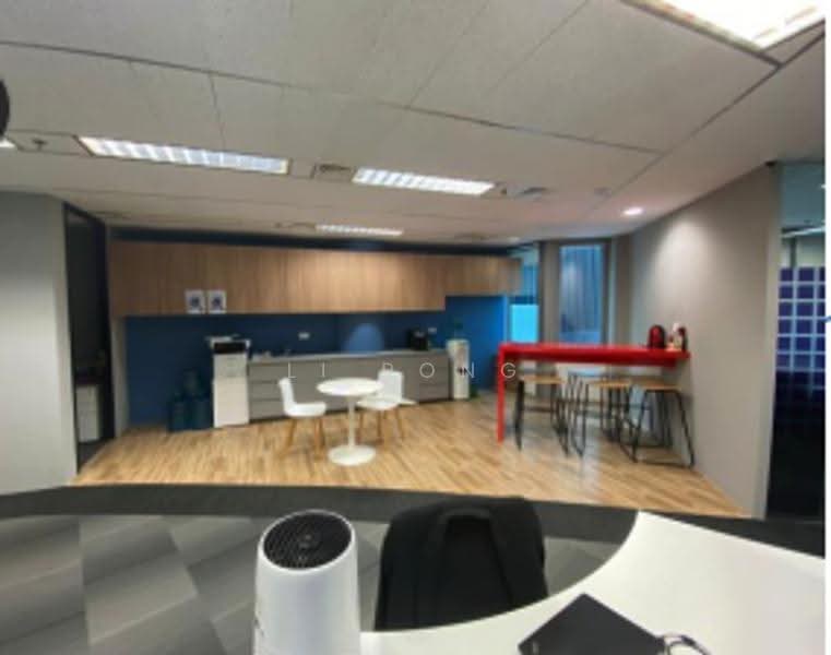 20 Collyer Quay, 20 Collyer Quay, Boat Quay / Raffles Place / Marina, 1,733 sqft, Office For Rent, by Li Rong Teh, 500257845 - Kitchen - CommercialGuru.com.sg