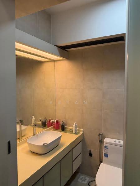 207C Compassvale Lane, 207C Compassvale Lane, Hougang / Punggol / Sengkang, 3 Bedrooms, 1,184 sqft, HDB Flat For Sale, by Bryan Leow, 500257858 - Bathroom - PropertyGuru.com.sg