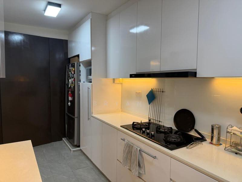 207C Compassvale Lane, 207C Compassvale Lane, Hougang / Punggol / Sengkang, 3 Bedrooms, 1,184 sqft, HDB Flat For Sale, by Bryan Leow, 500257858 - Kitchen - PropertyGuru.com.sg