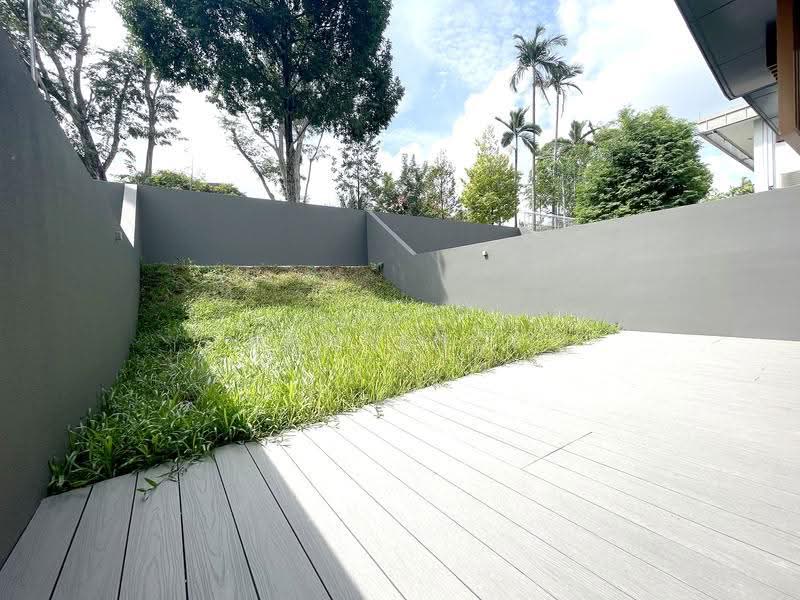Neram Road, Seletar / Yio Chu Kang, 5 Bedrooms, 5,640 sqft, Corner Terrace For Sale, by Lawrence Tay, 500257862 - Exterior - PropertyGuru.com.sg