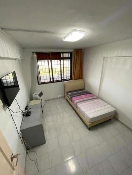 717 Yishun Street 71, 717 Yishun Street 71, Sembawang / Yishun, Room Rental, 100 sqft, HDB Flat For Rent, by Nicole Chai, 500257871 - Bedroom - PropertyGuru.com.sg