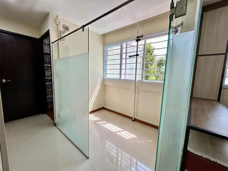 321 Yishun Central, 321 Yishun Central, Sembawang / Yishun, 3 Bedrooms, 1,130 sqft, HDB Flat For Sale, by Jessie Quek, 500257878 - Additional Room - PropertyGuru.com.sg
